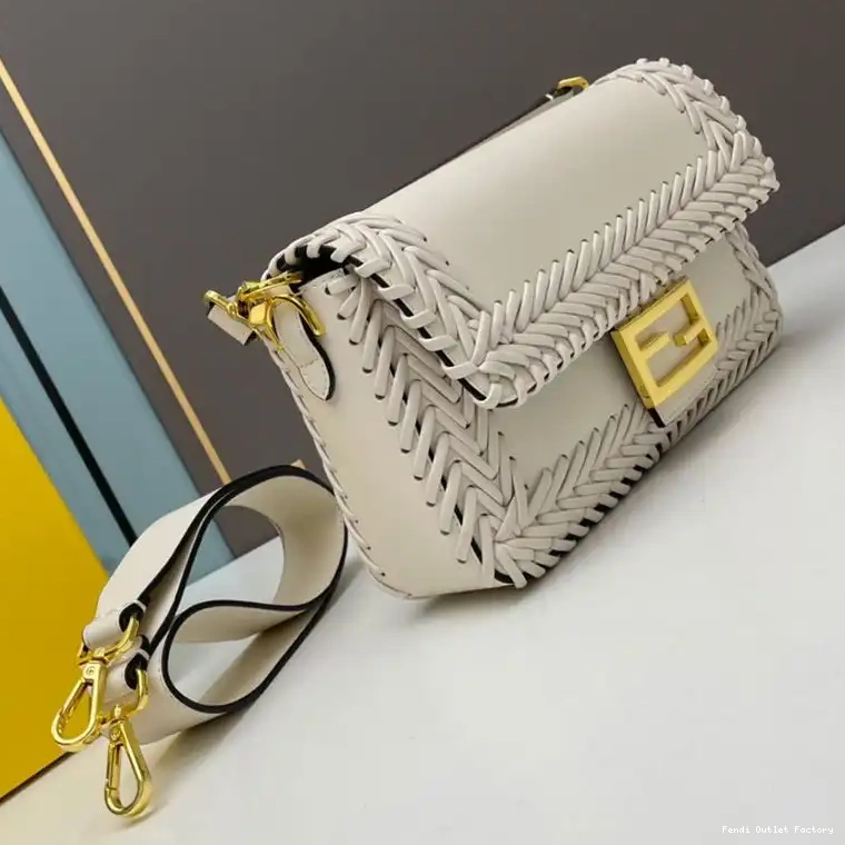 Vintage HOT In Baguette Fendi Bag Leather Medium White Stitching 0607